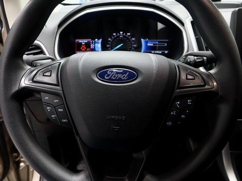 Certified 2021 Ford Edge SE image 29