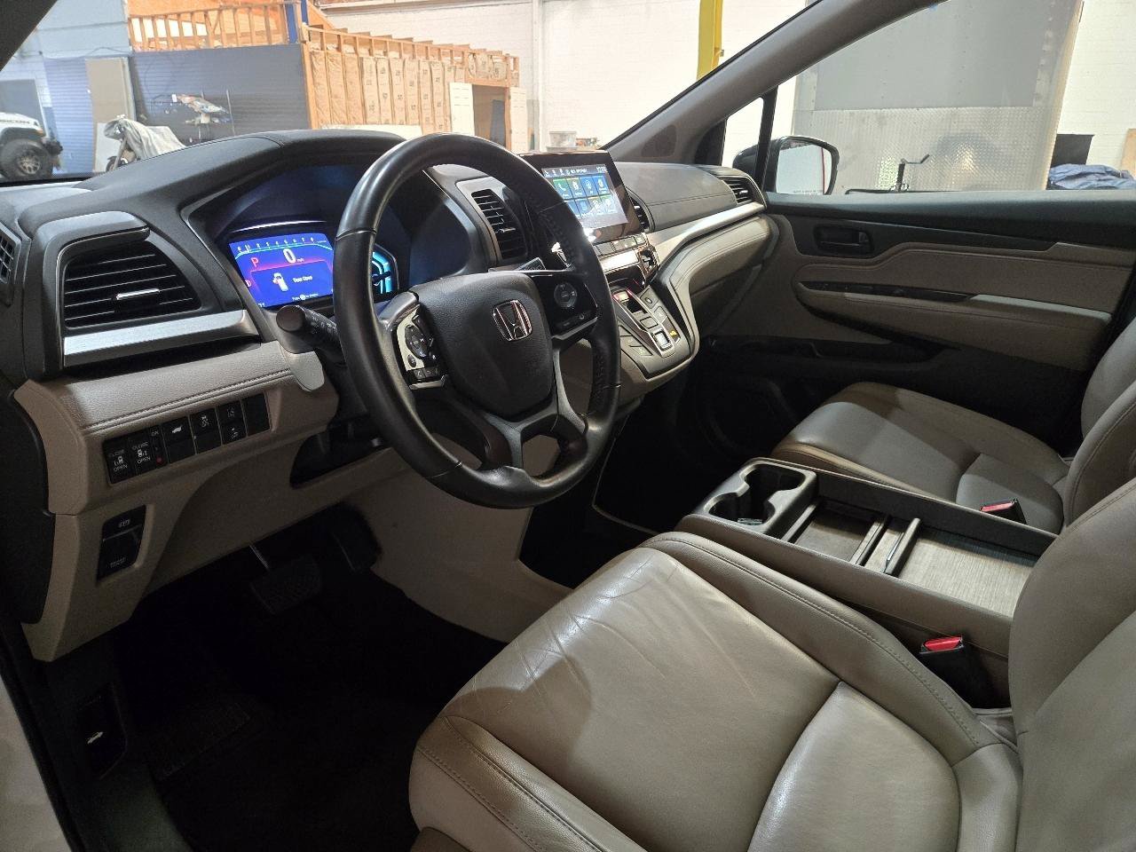 Used 2018 Honda Odyssey EX-L image 19