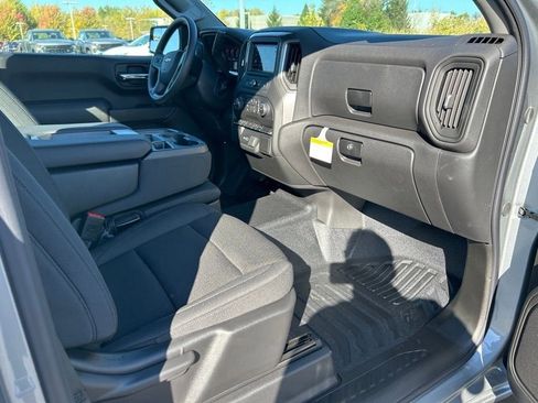 New 2026 Chevrolet Silverado 1500 W/T image 37