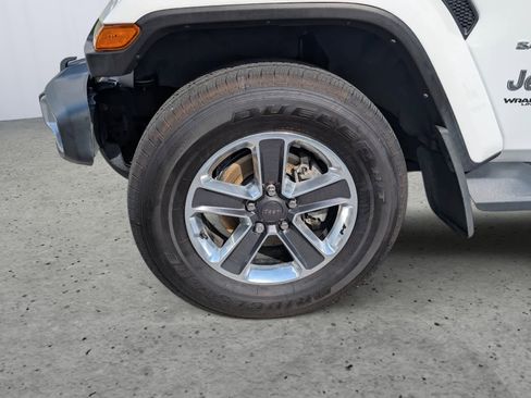 Used 2021 Jeep Wrangler Unlimited Sahara image 8