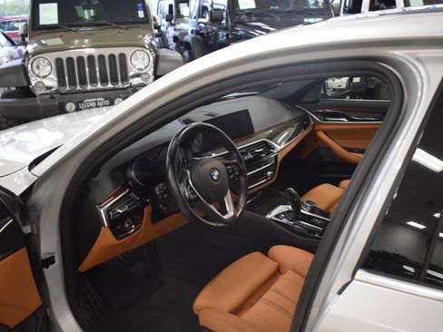 Used 2018 BMW 540i image 36