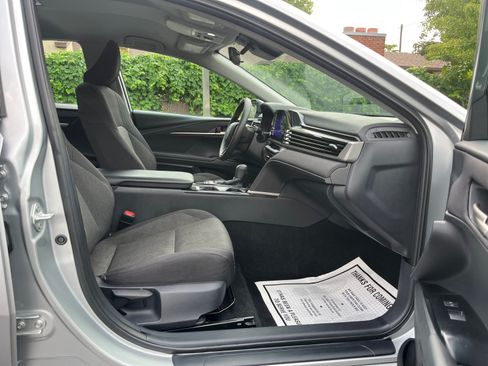 Used 2025 Toyota Camry LE FWD image 29