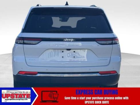 New 2025 Jeep Grand Cherokee Laredo X w/ Luxury Tech Group I image 6