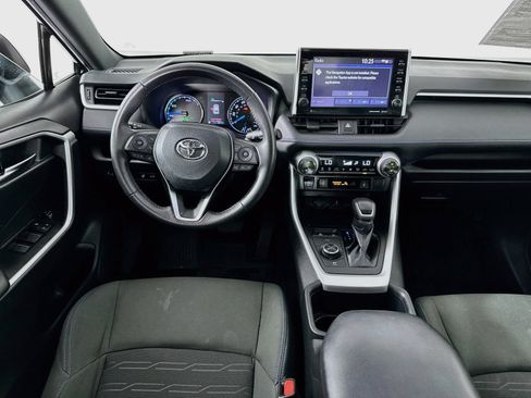 Certified 2022 Toyota RAV4 SE w/ Convenience Package AWD/4WD image 23