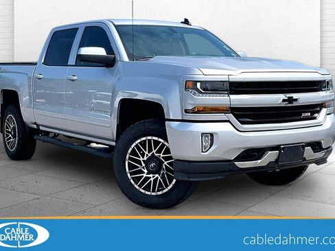 Used 2018 Chevrolet Silverado 1500 LT w/ All Star Edition AWD/4WD image 1