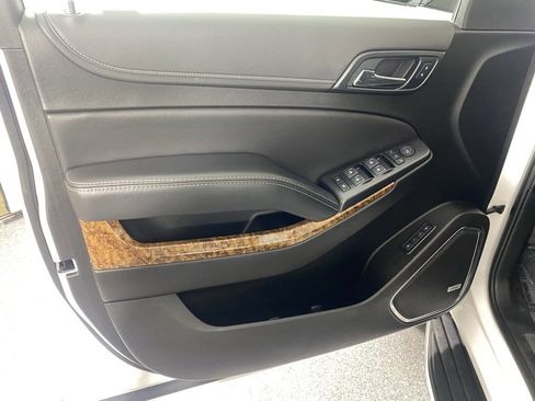 Used 2020 Chevrolet Tahoe Premier image 9
