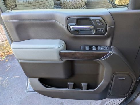 Used 2019 GMC Sierra 1500 SLT w/ SLT Premium Plus Package image 11