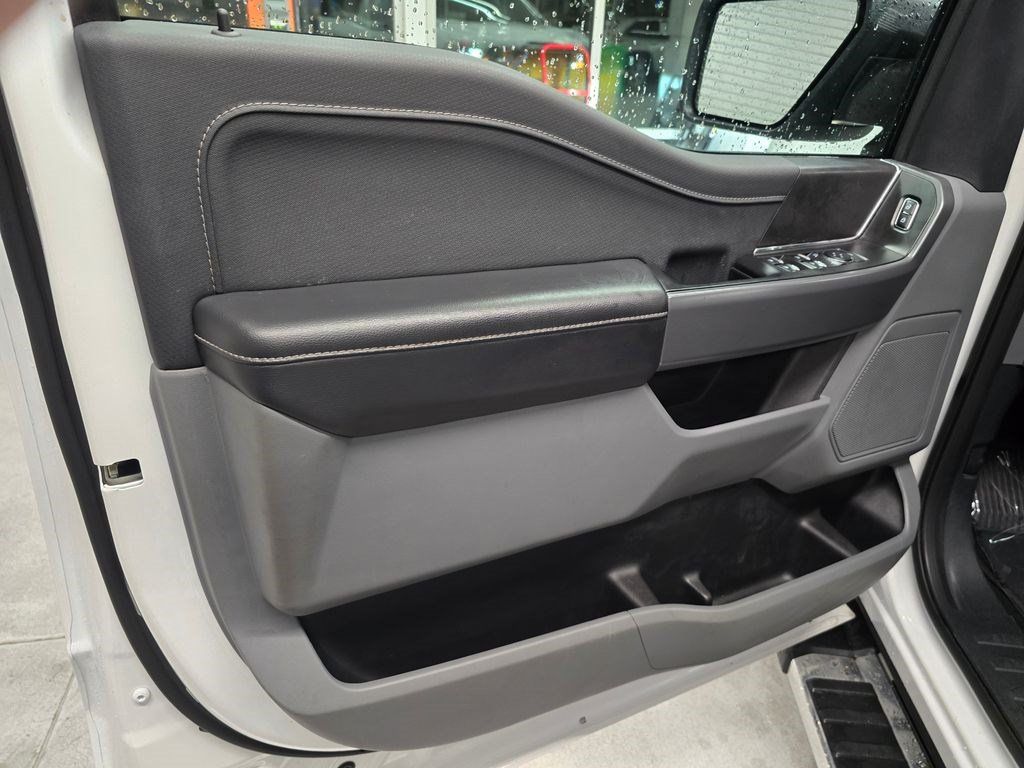 Used 2025 Ford F150 XLT w/ Equipment Group 301A Standard RWD image 15