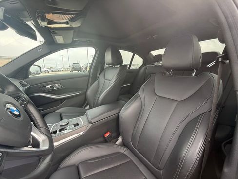 Used 2023 BMW 330i xDrive Sedan w/ Driving Assistance Package image 18