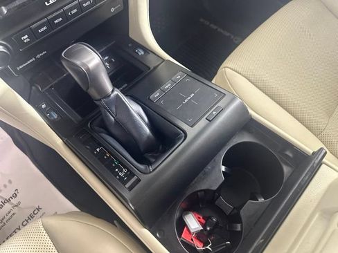Used 2023 Lexus GX 460 Premium w/ Premium Package AWD/4WD image 23