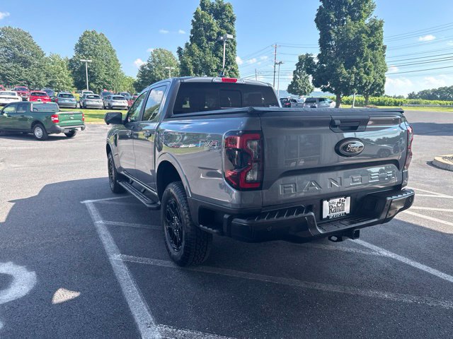 Used 2025 Ford Ranger Lariat w/ FX4 Off-Road Package AWD/4WD image 10