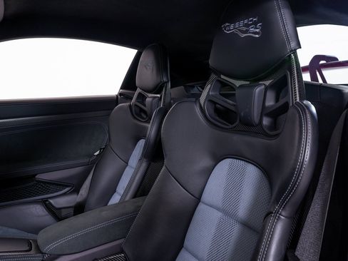 Used 2023 Porsche 718 Cayman GT4 RS image 26