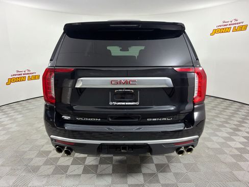 Used 2023 GMC Yukon Denali AWD/4WD image 4