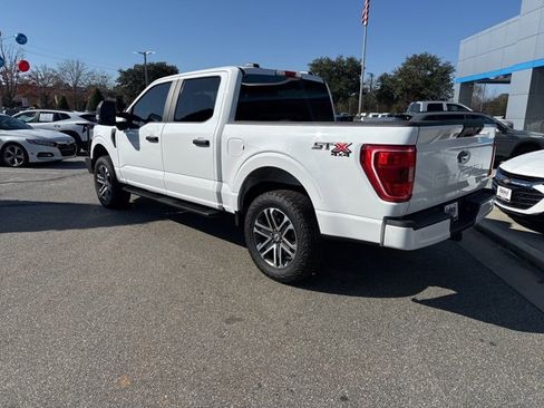 Used 2022 Ford F150 XL w/ STX Appearance Package image 3