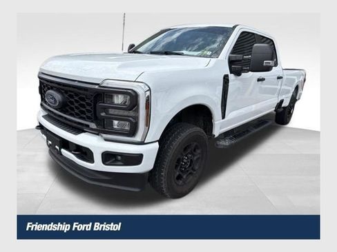 Used 2024 Ford F250 XL w/ STX Appearance Package AWD/4WD image 1