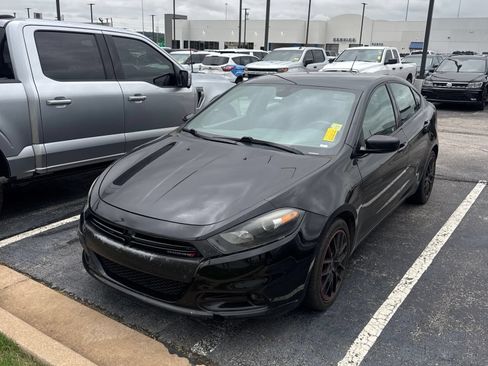 Used 2016 Dodge Dart SXT w/ Rallye Appearance Group FWD image 1