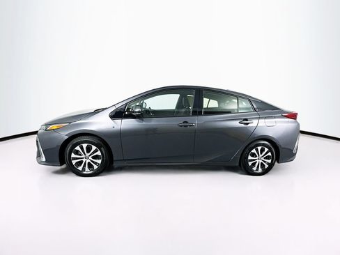 Used 2020 Toyota Prius Prime XLE FWD image 6