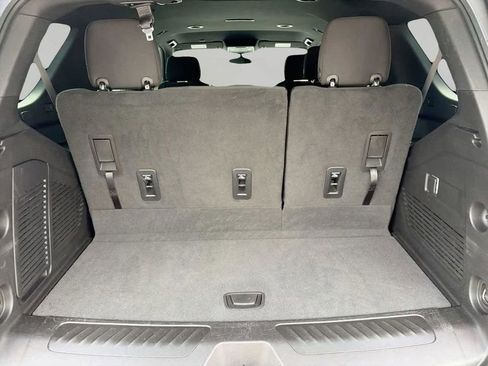 Used 2023 Chevrolet Tahoe LS RWD image 7