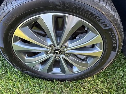 Used 2020 Mercedes-Benz GLE 450 4MATIC image 5