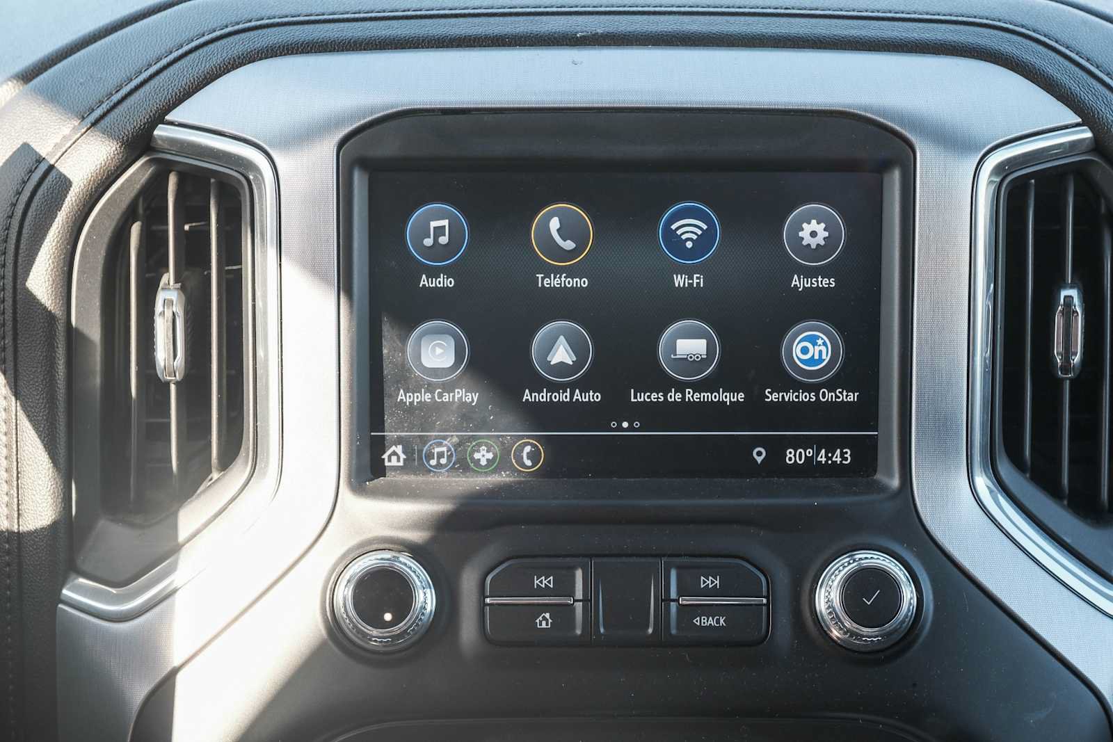 Used 2022 GMC Sierra 1500 SLE AWD/4WD image 16