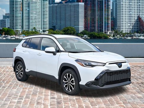 Used 2023 Toyota Corolla Cross AWD Hybrid image 10