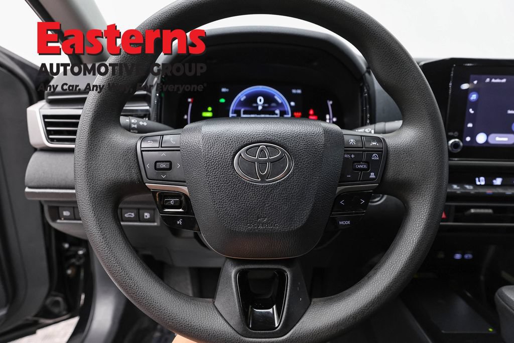 Used 2026 Toyota Camry LE FWD image 11
