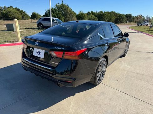 Used 2019 Nissan Altima 2.0 Edition One image 5