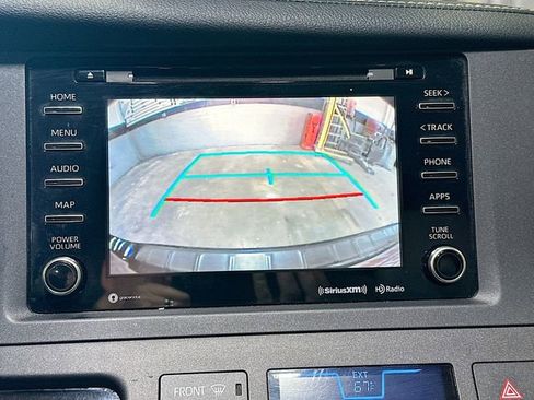 Used 2020 Toyota Sienna XLE image 15