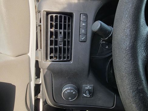 Used 2014 GMC Savana 2500 RWD image 10