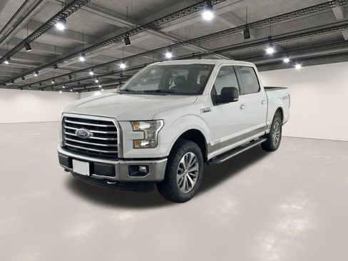 Used 2016 Ford F150 XLT w/ Equipment Group 302A Luxury AWD/4WD image 1