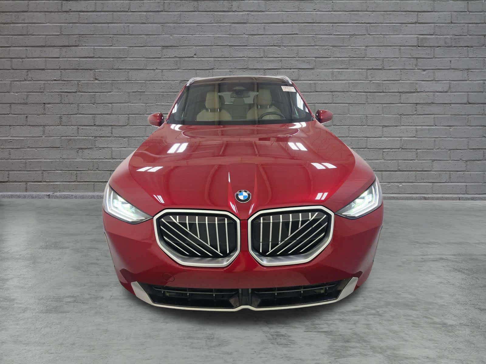 Used 2025 BMW X3 xDrive30i w/ Convenience Package AWD/4WD image 2