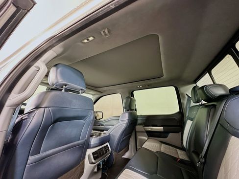 Used 2022 Ford F150 Limited image 13