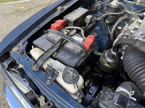 Used 1989 Toyota Pickup Deluxe image 55