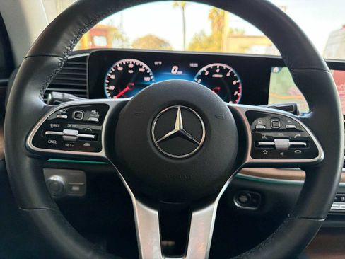 Certified 2023 Mercedes-Benz GLS 450 GLS 450 4D Sport Utility 4MATI image 31