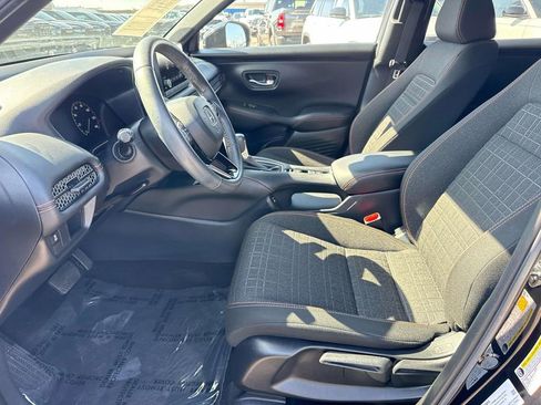 Used 2024 Honda HR-V Sport image 21