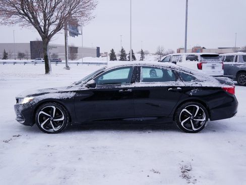 Used 2020 Honda Accord Sport image 6