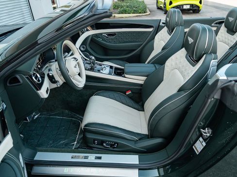 Used 2022 Bentley Continental GT Speed image 26