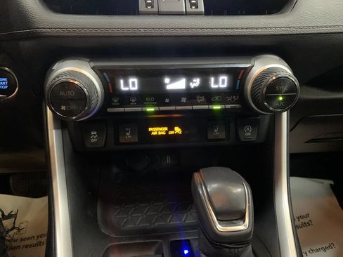 Used 2021 Toyota RAV4 XLE Premium AWD/4WD image 24