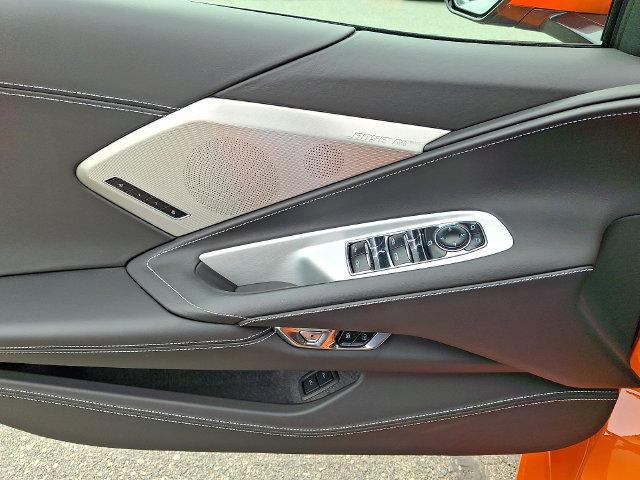 Used 2024 Chevrolet Corvette Stingray Premium Conv w/ Z51 Performance Package RWD image 11
