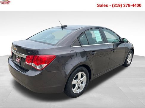 Used 2016 Chevrolet Cruze LT FWD image 5