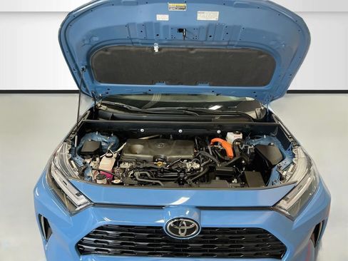 Used 2024 Toyota RAV4 SE AWD/4WD image 28