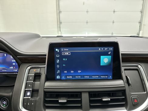 Used 2023 Chevrolet Suburban High Country w/ Max Trailering Package AWD/4WD image 37