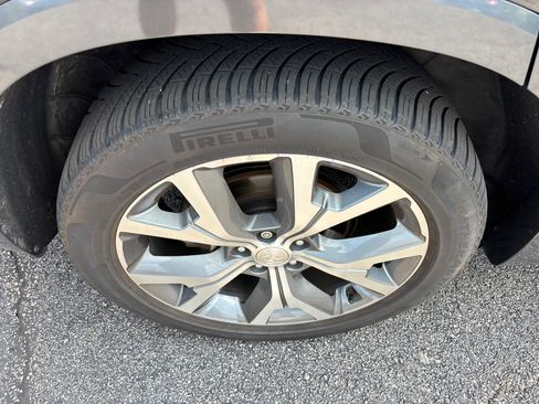 Used 2021 Hyundai Palisade Limited FWD image 10