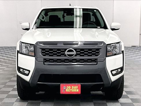 New 2025 Nissan Frontier SV w/ SV Convenience Package RWD image 16