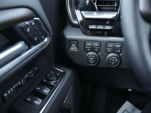 New 2026 Chevrolet Silverado 1500 High Country w/ Technology Package image 25