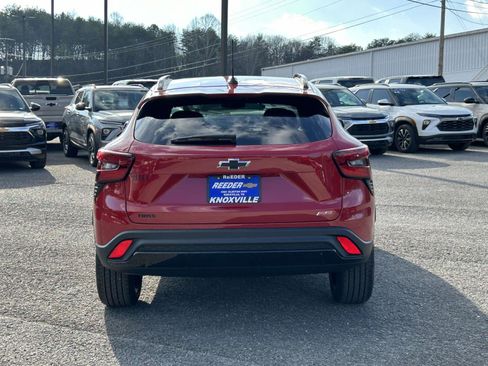 New 2026 Chevrolet Trax RS w/ Driver Confidence Package image 4