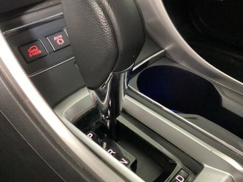 Used 2021 Subaru Ascent Limited w/ Technology Package image 27