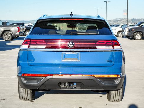 New 2026 Volkswagen Atlas Cross Sport SE AWD/4WD image 7