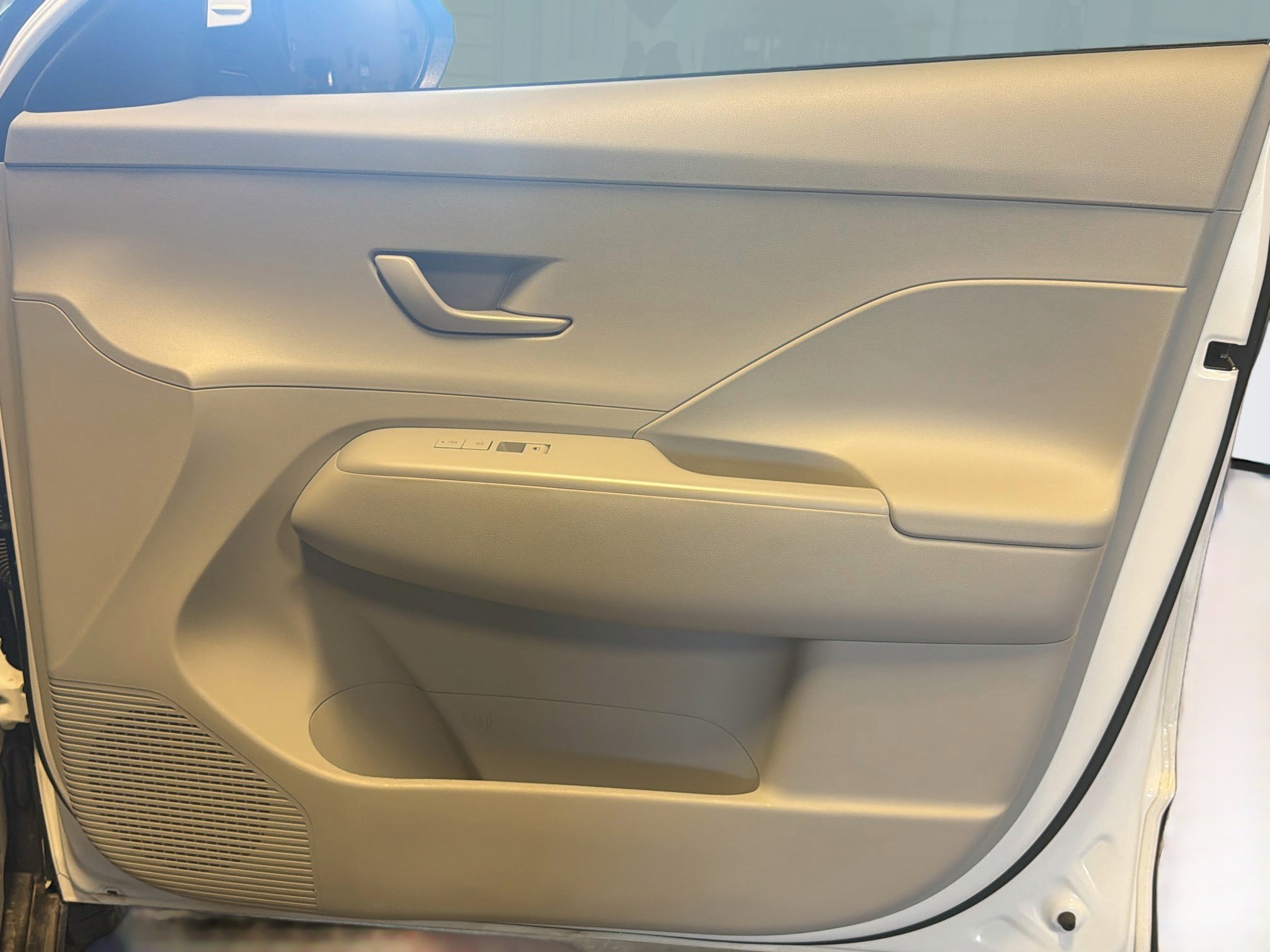 Used 2025 Hyundai Kona SEL AWD/4WD image 31