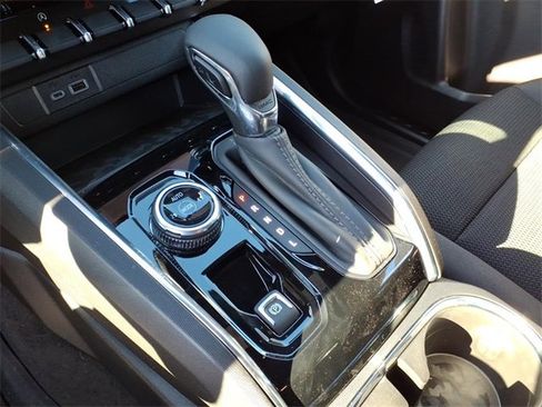 New 2026 GMC Canyon Elevation image 16